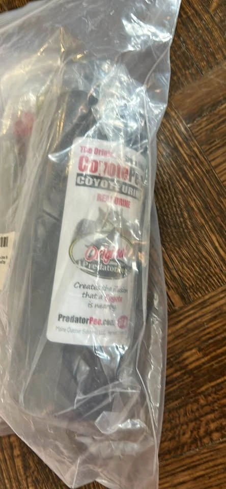 Predator original coyote 16oz spray bottle and scent tags