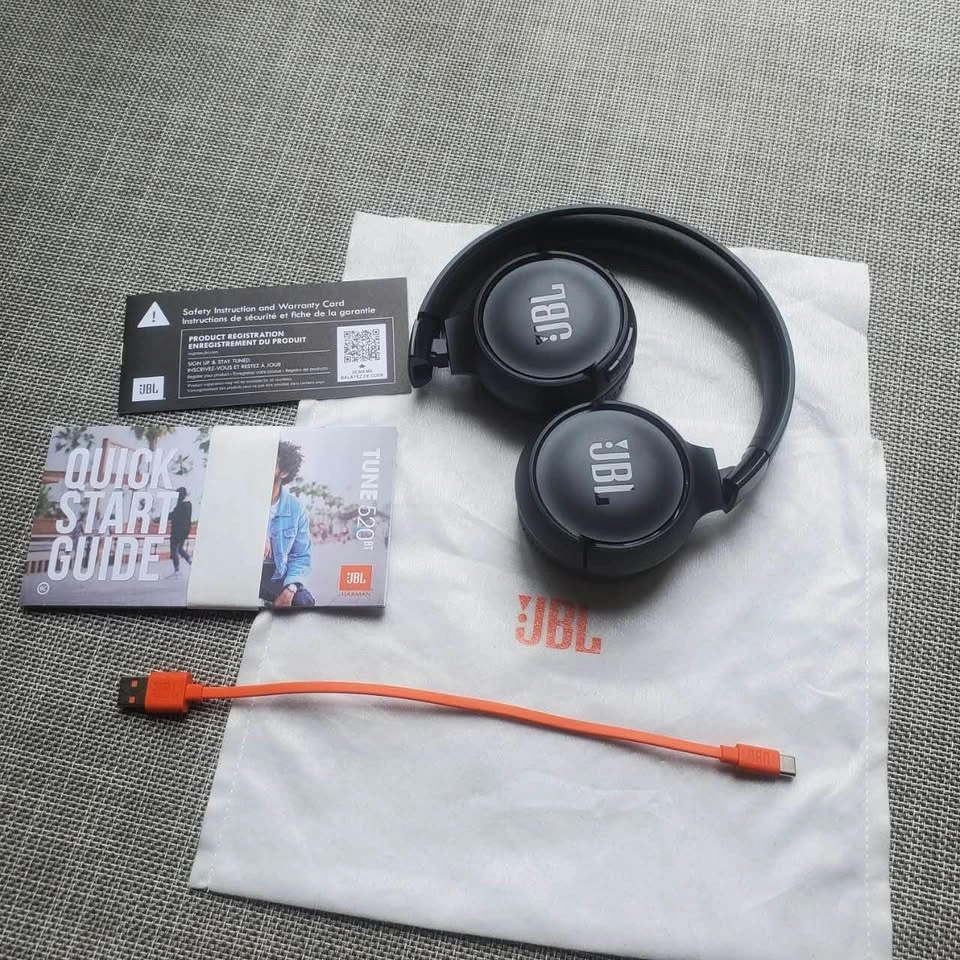 JBL Tune 520BT Blue Tooth Wireless Headphones - photo 2