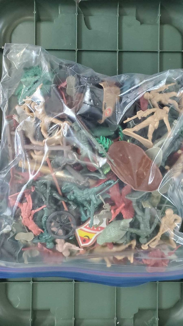 Huge Toy Army Men Lot (500+ PCS) - photo 4