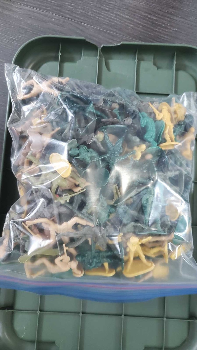 Huge Toy Army Men Lot (500+ PCS) - photo 5
