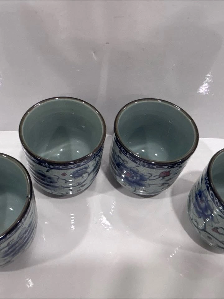 Vintage 4 Japanese porcelain yunomi tea cups blue peonies - photo 2