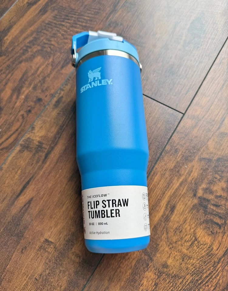 Brand New Stanley The IceFlow Flip Straw Tumbler