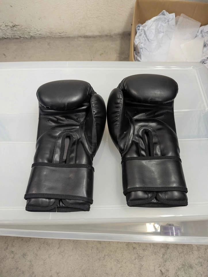 Kimurawear 16 oz Boxing Gloves - photo 2