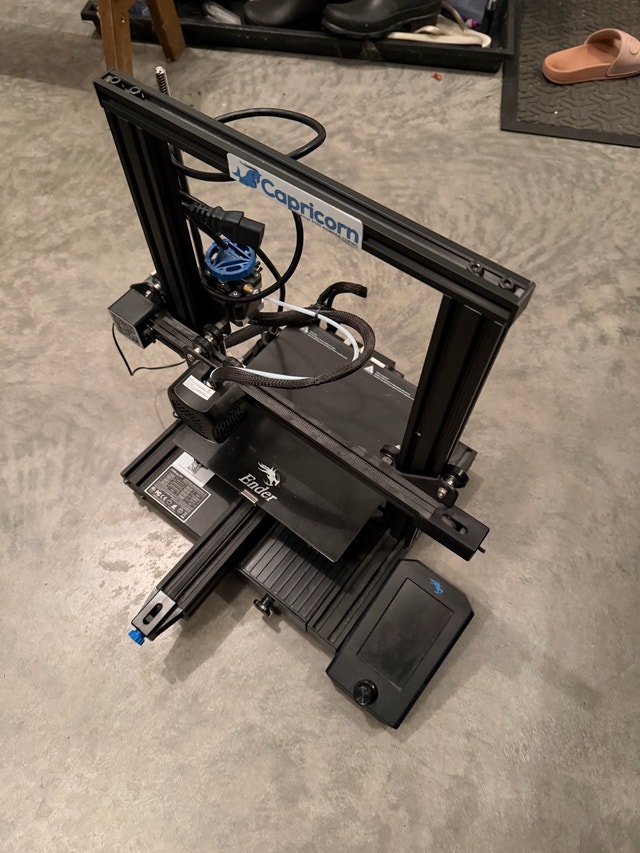 Creality Ender 3 V2 3D Printer – Great Condition