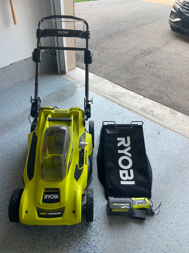 [EXCELLENT COND] RYOBI 40V HP Brushless 20'' Cordless Lawn Mower