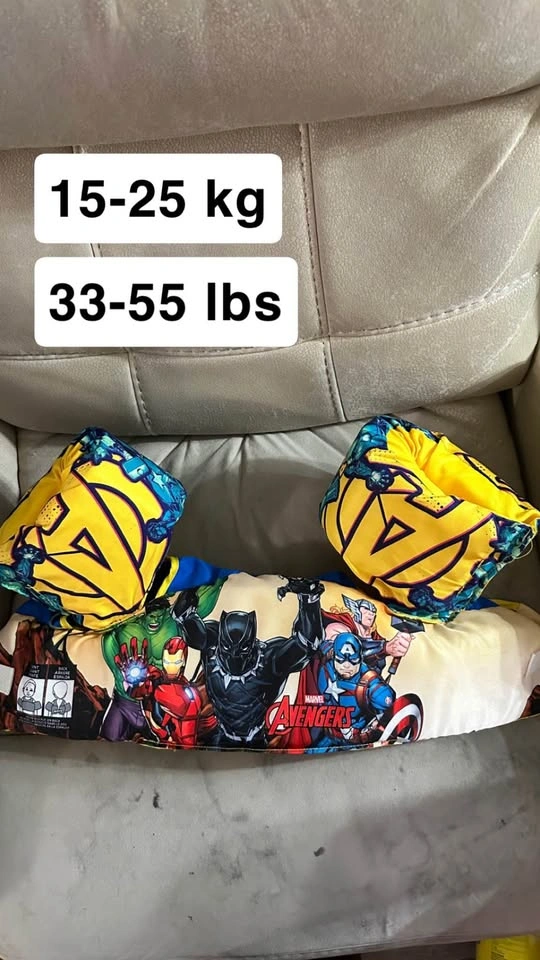 4 Kids Life Jackets / Swim Vests Bundle - photo 5