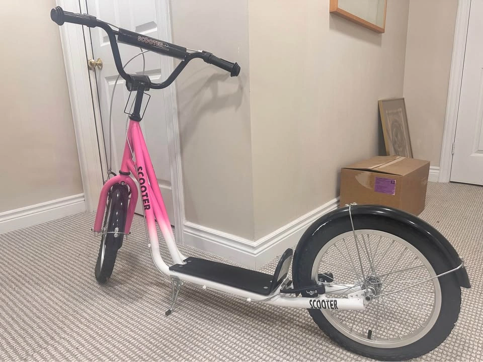 Like New Kids/Teens BMX Style Big Wheel Scooter – Pink & White - photo 3