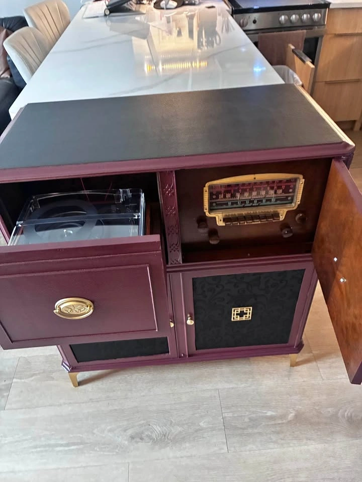 Up-cycled Vintage radio/phonograph console with Bluetooth