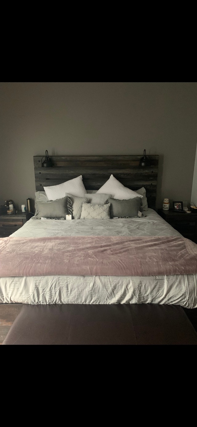 Ashley Furniture Drystan King Size Bed Frame