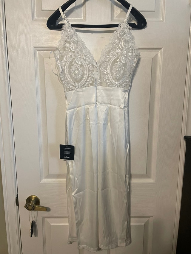 Lulus White Satin Midi Dress with Lace Open Back - New with Tags - photo 4
