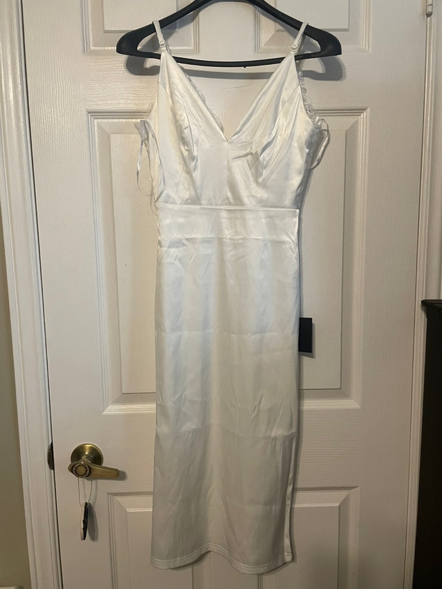 Lulus White Satin Midi Dress with Lace Open Back - New with Tags - photo 5