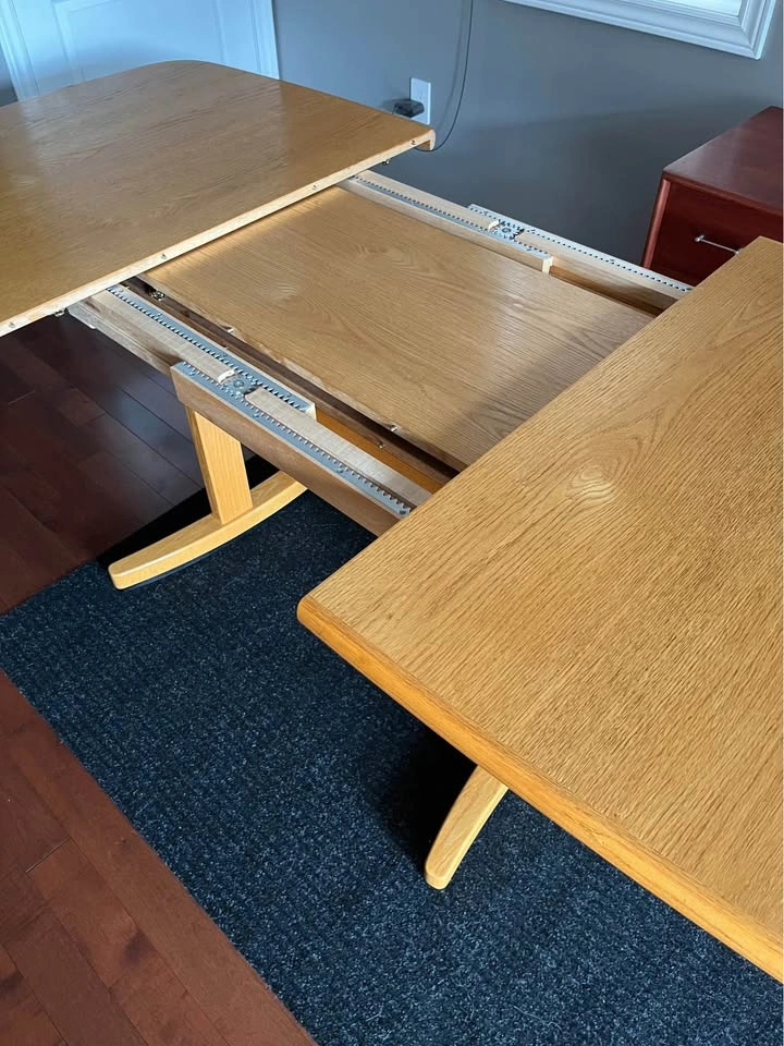 Mid century modern solid Oak Dining Table with 2 Extension Leaf - photo 5