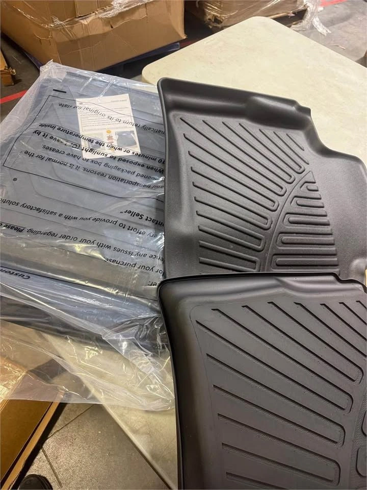 New! Nissan Murano 2025 Floor Mats & Cargo Liner - photo 4