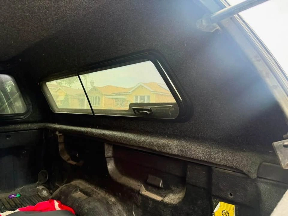 Camper Topper Cap for 2014-2018 GMC Sierra Crew Cab 5.5 - photo 4