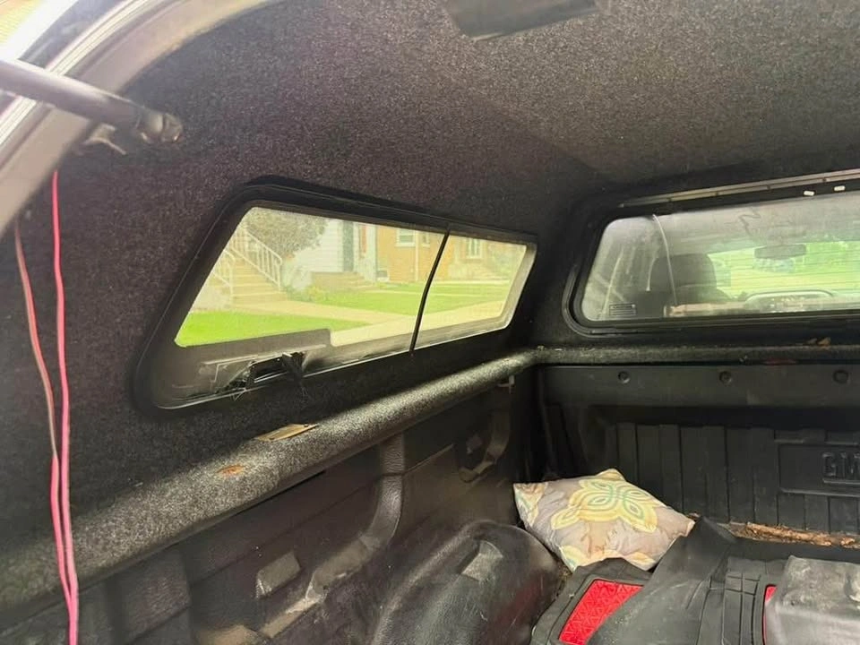 Camper Topper Cap for 2014-2018 GMC Sierra Crew Cab 5.5 - photo 5