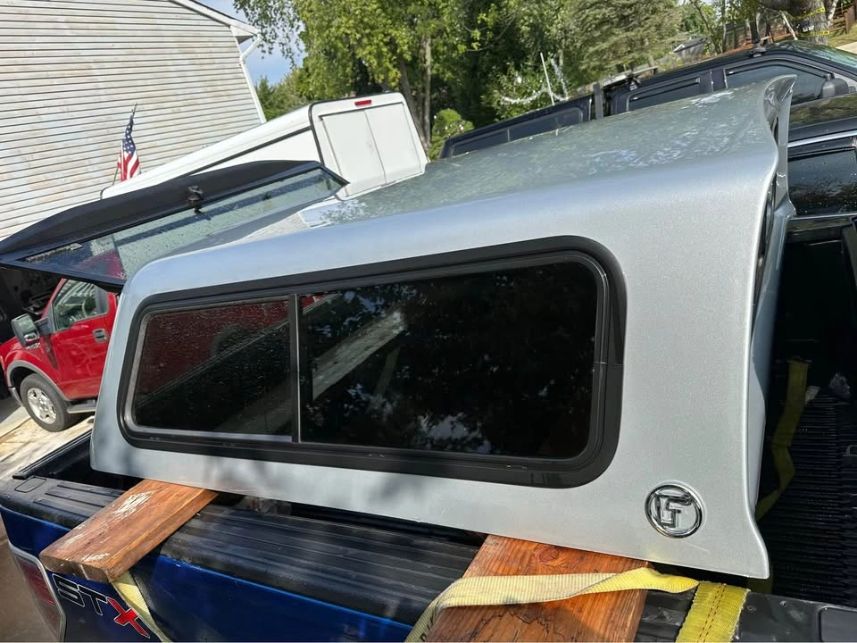 Camper Topper Cap for 2019 Ford Ranger Crew Cab 5ft Bed - photo 2