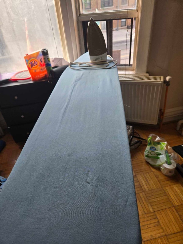 T-Fal Steam Iron and Ironing Board - photo 3