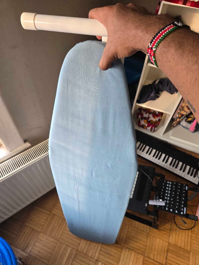 T-Fal Steam Iron and Ironing Board - photo 5