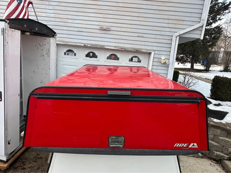 2022 Silverado 2500/3500 8ft Camper Topper Cap - photo 3
