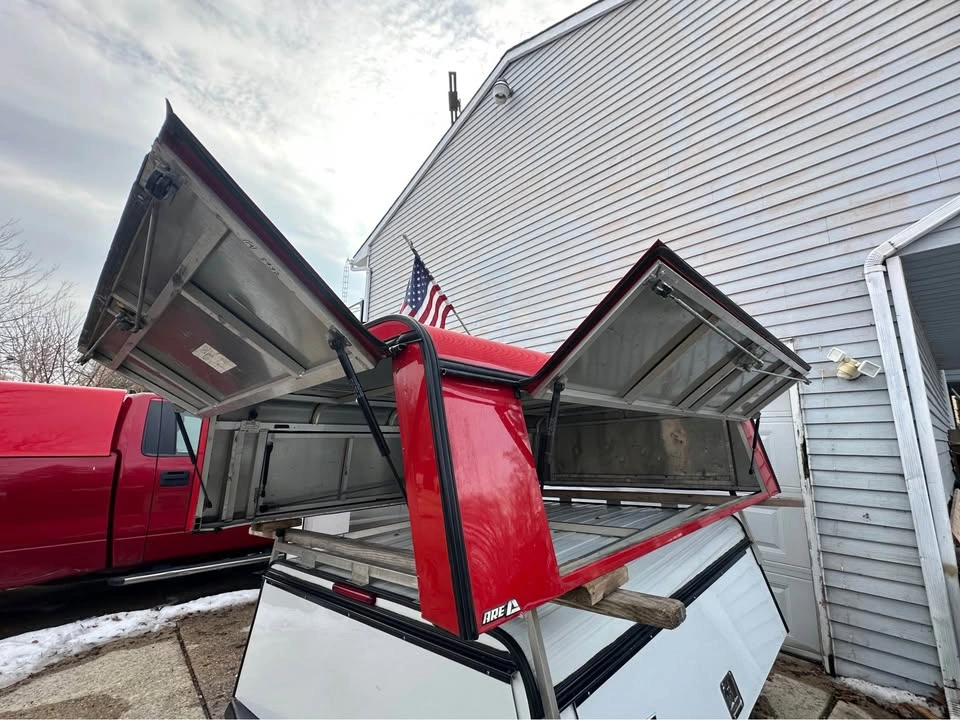 2022 Silverado 2500/3500 8ft Camper Topper Cap - photo 5