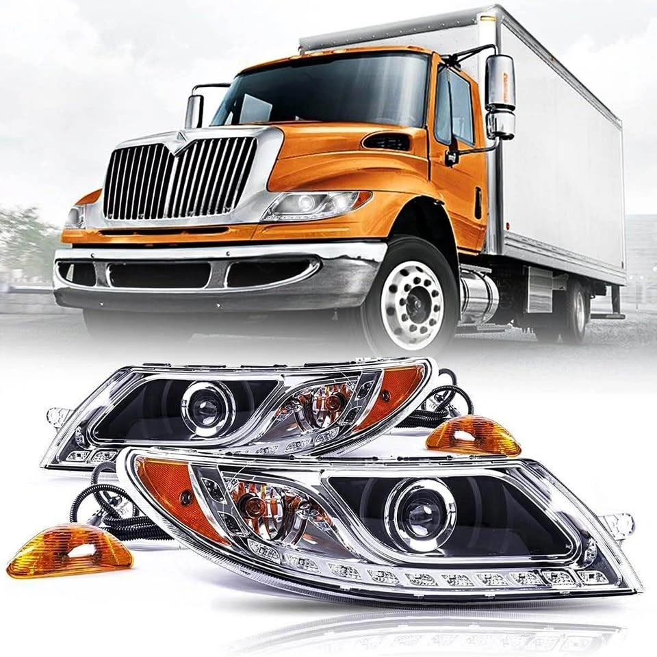 International DuraStar WorkStar 4300 4400 7000 8000 Headlight
