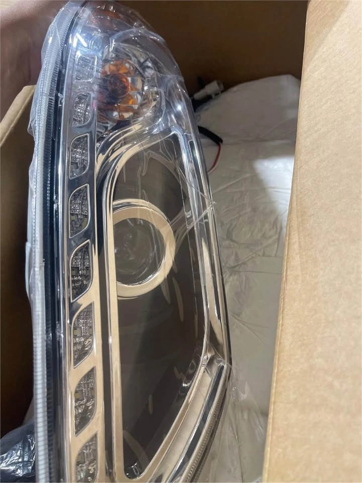 International DuraStar WorkStar 4300 4400 7000 8000 Headlight - photo 4