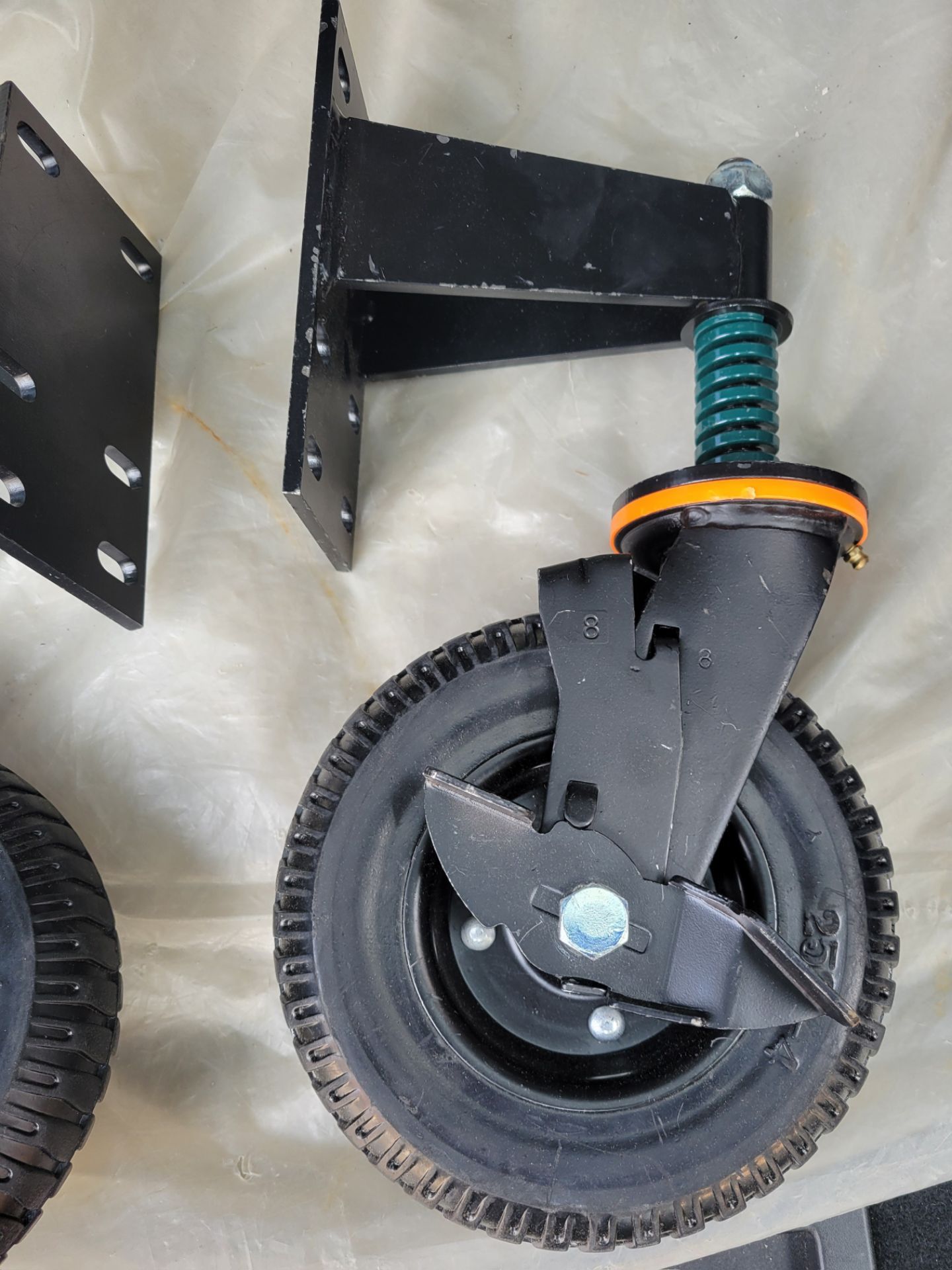 8" Heavy Duty Spring-Loaded Gate Wheel (600lbs Capacity) - photo 3