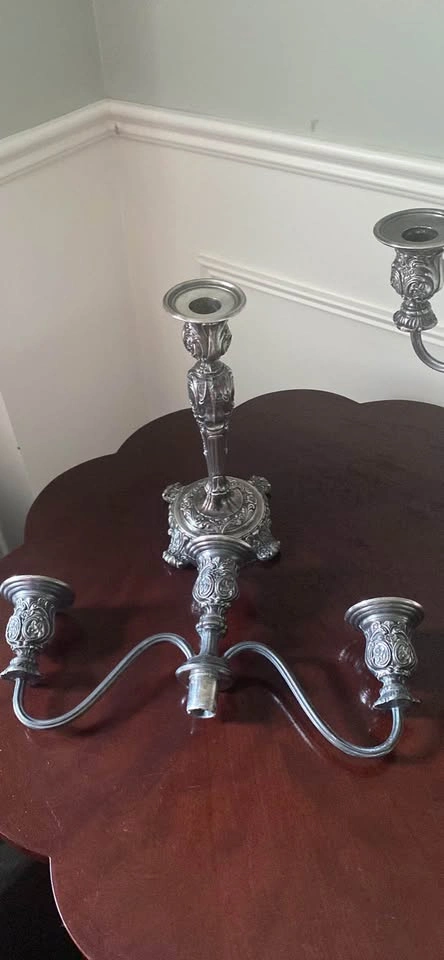 Vintage Candelabra Wm Rogers & Son Silver Plated Candlestick Hol - photo 4