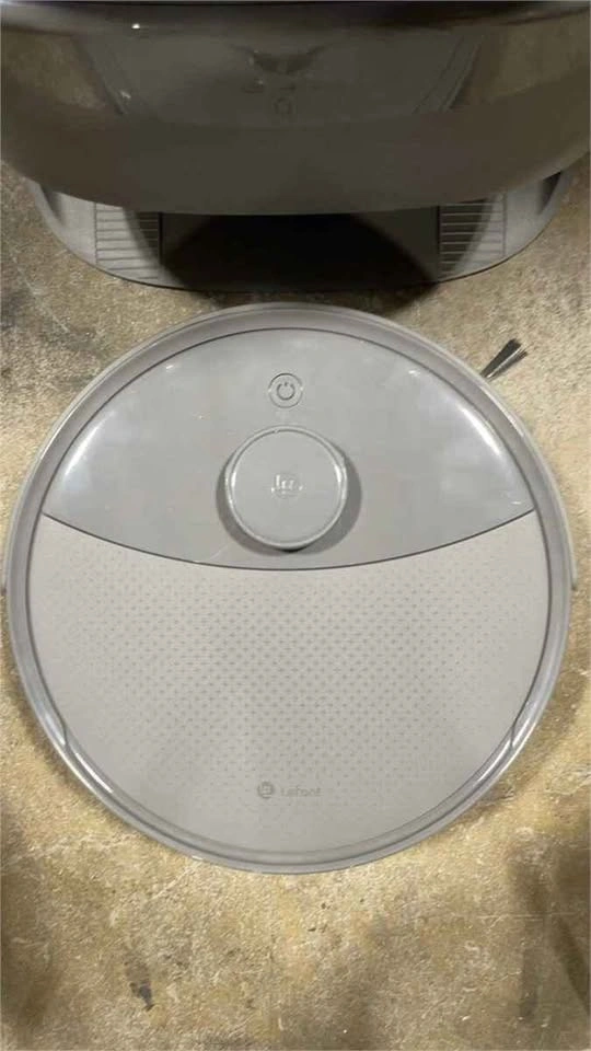 Lefant Robot Vacuum and Mop - photo 5