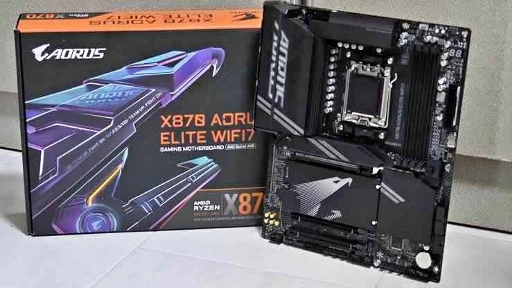 BRAND-NEW GIGABYTE X870E AORUS Elite WIFI7 Motherboard