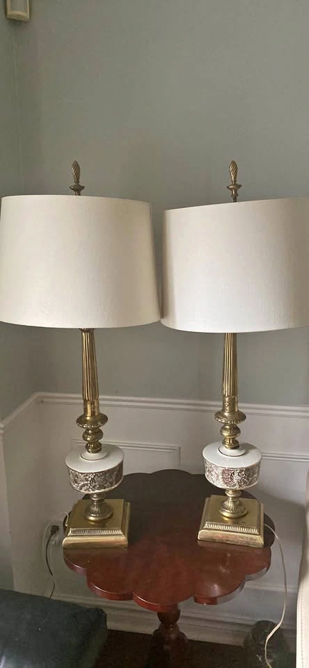Vintage Table Lamps in Copper and Porcelain, 1950s, Set of 2