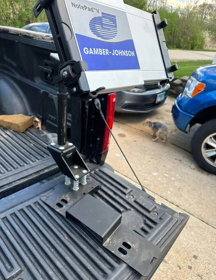 Gamber Johnson Note Pad V Police Laptop Mount w/ Wide Base - photo 5