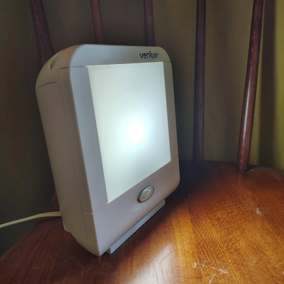 s.a.d. lamp - photo 2
