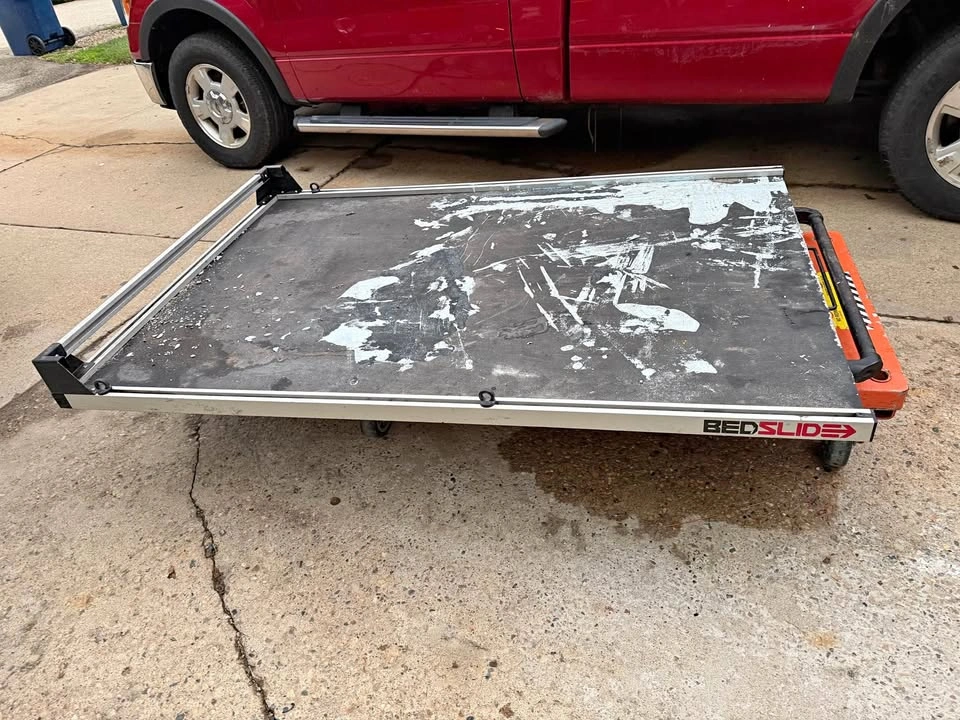 BEDSLIDE 1000CL Truck Bed Extension 75" x 49"