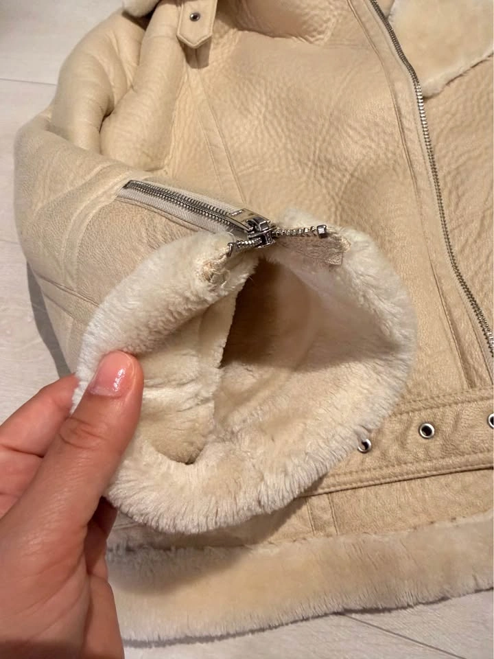 Topshop Faux Shearling Aviator Jacket – Size US 4 / EU 36 - photo 2