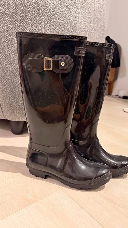 Seven7 Rain Boots size 6 (37)