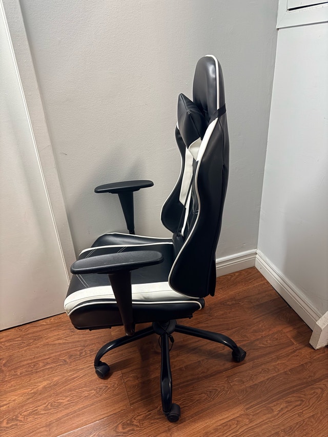 Gaming Chair - photo 3
