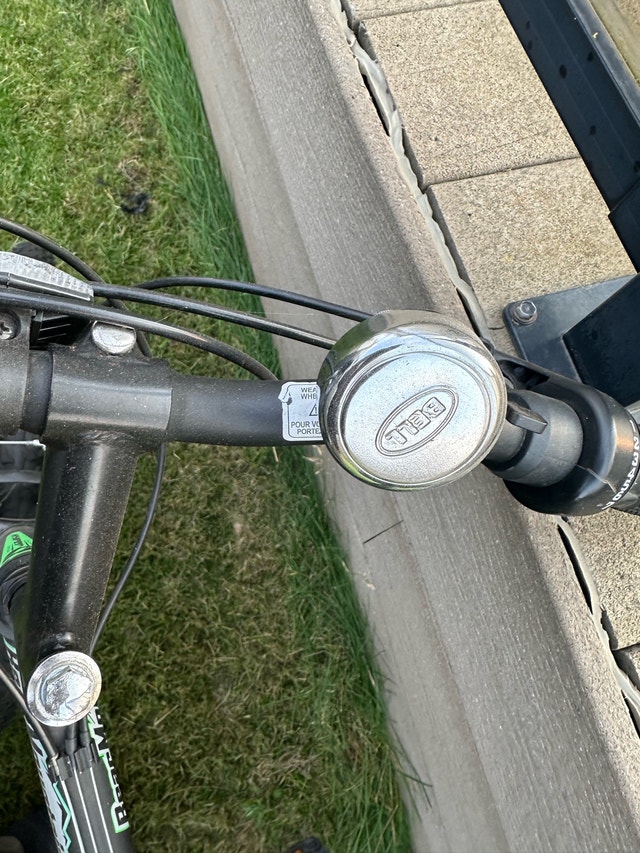 Hyper Bear Mountain 24" Dual Suspension Aluminum Bike - photo 2