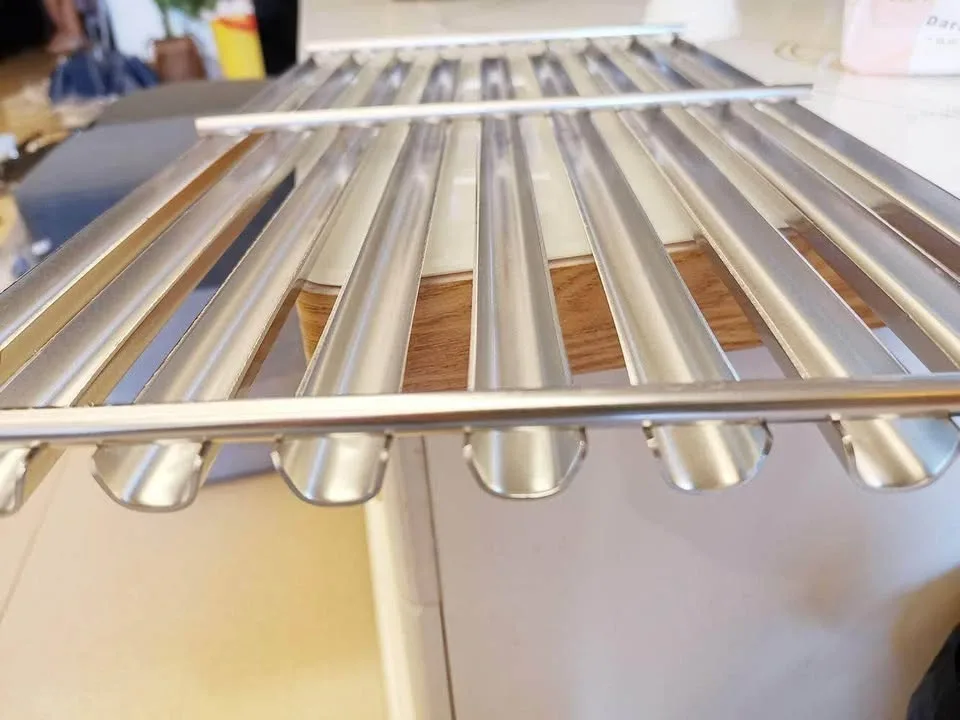 New! Broilmann Stainless Steel Grill Grates, 3-sections - photo 3