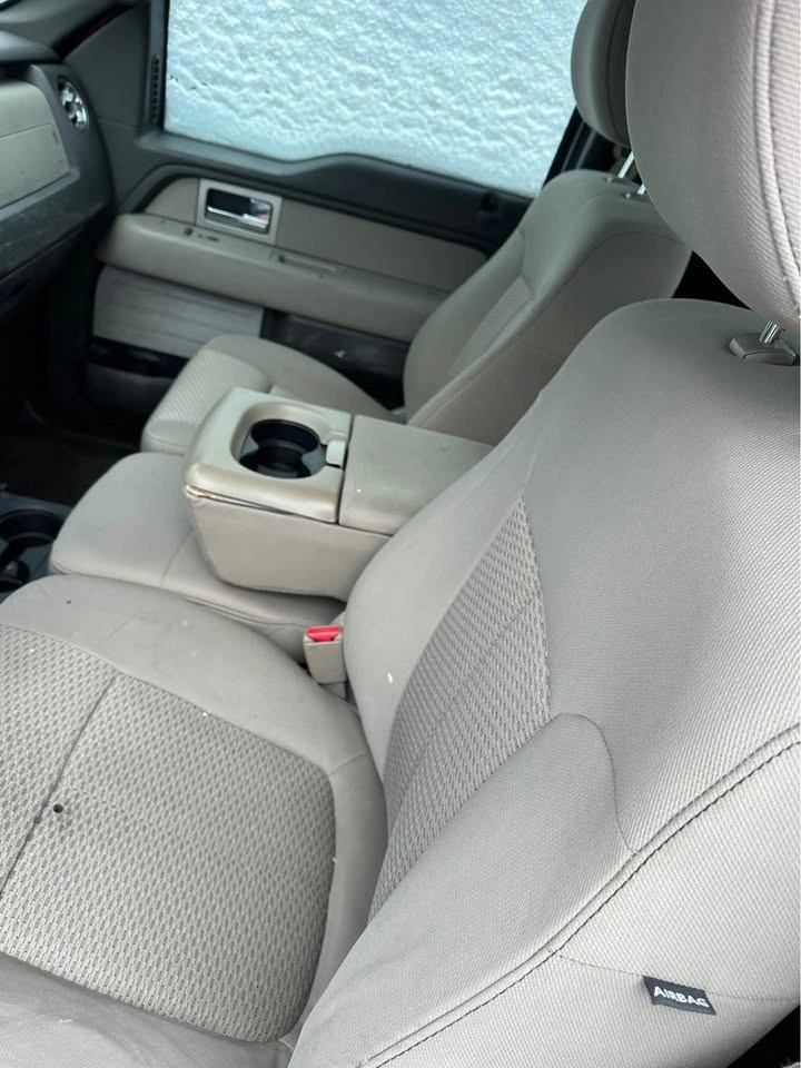 2010 Ford F150 Regular Cab XLT Pickup 2D 8 ft - photo 4
