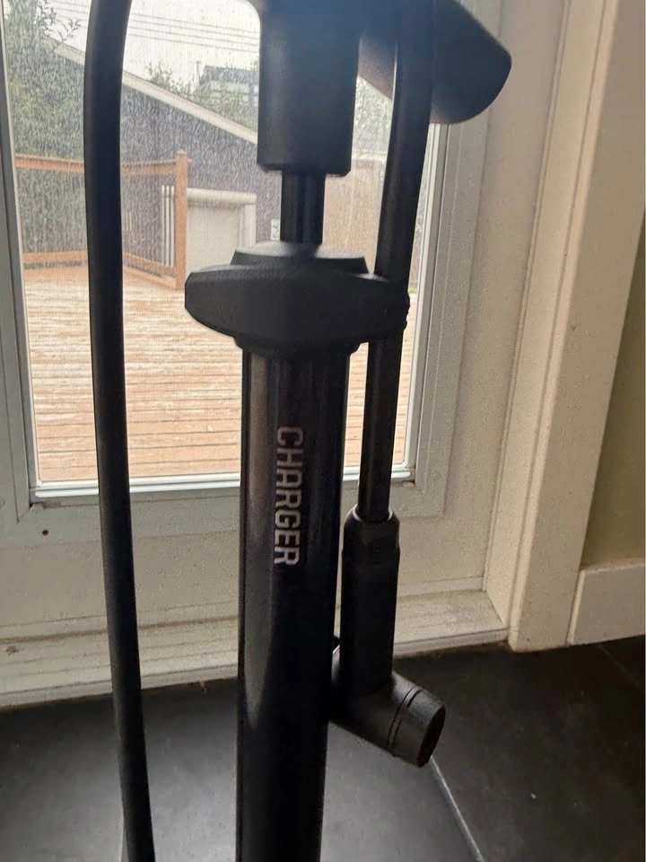 Bontrager Charger Bicycle Floor Pump (Presta & Schrader) - photo 3