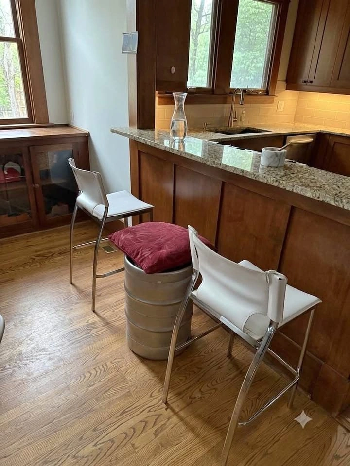 Modern White & Chrome Bar Stools – Set of 2 (Plus Free Keg Stool