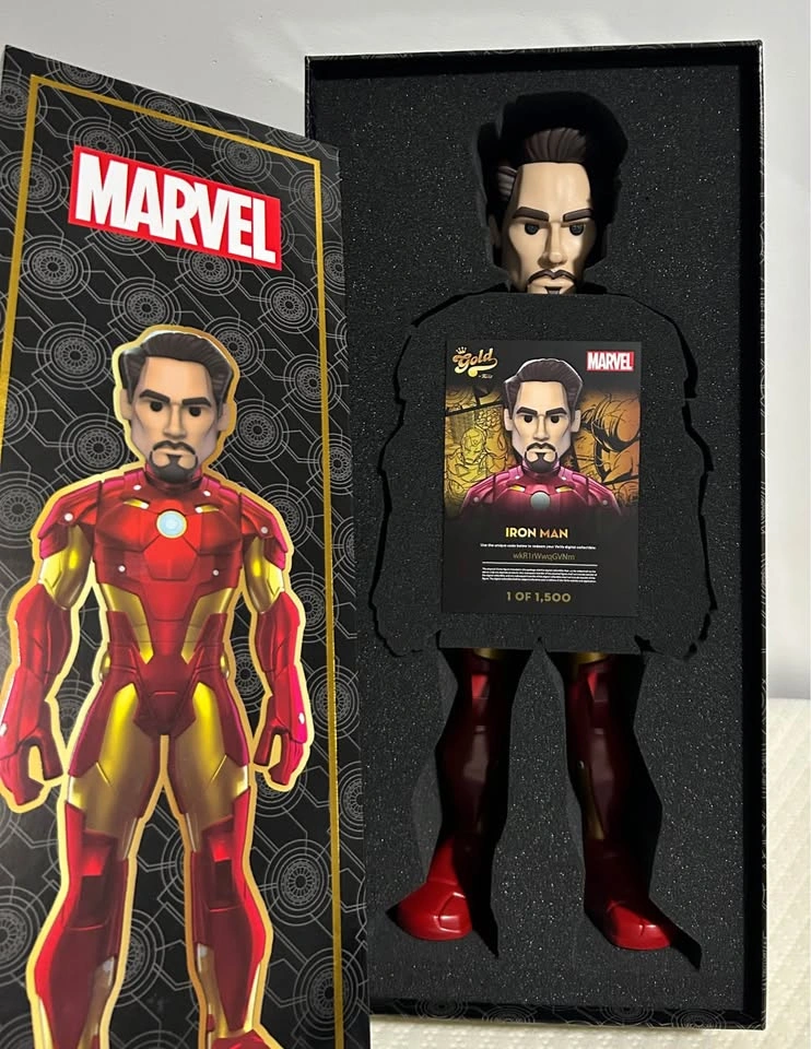 Iron Man Premium Figure (18 inch tall) - photo 2