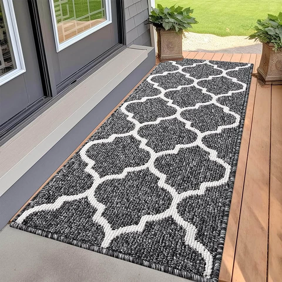 New CLANLYd Trellis Indoor/Outdoor Runner Rug 35" x 59"