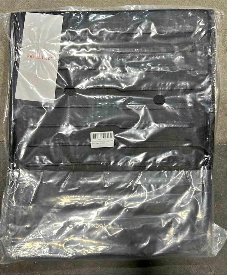 New Chevrolet Tahoe / GMC Yukon Rear Cargo Mat 2022-2025