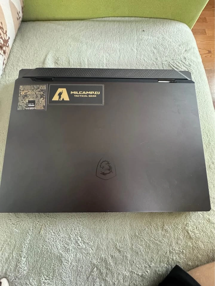MSI Vector A18 HX A9W Gaming Laptop - photo 3