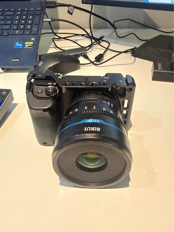 Sony A6400 with lens bundle - photo 2
