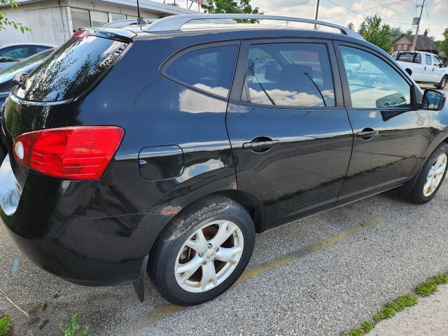 2008 Nissan Rogue. Drives Great. 236k - photo 2