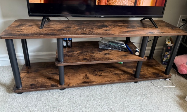 tv stand/ table