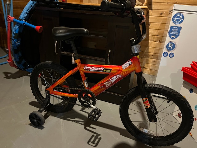 Hot wheels kids bike